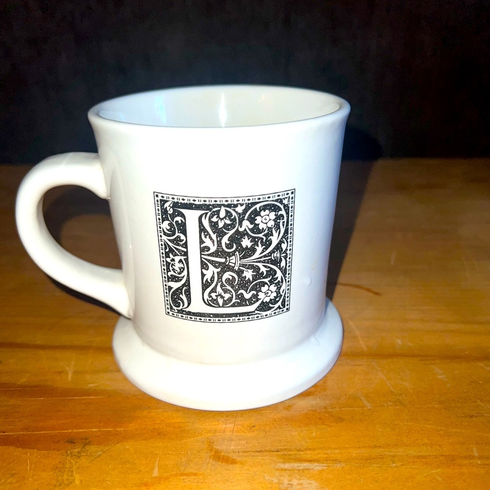 Letter L coffee mug
